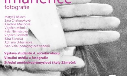 Výstava fotografií studentů zámku v Plzni.
